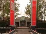 nike-entrance
